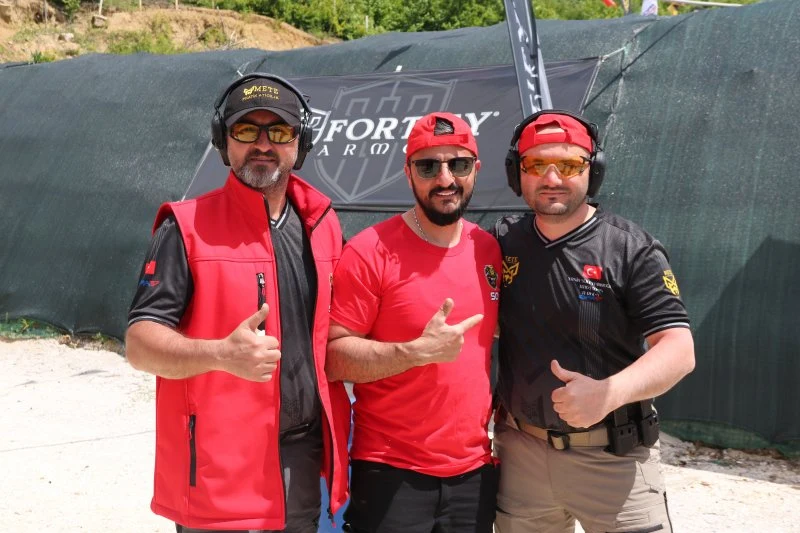 Mete Academy etkinliğinde farklı ülkelerden sporcular